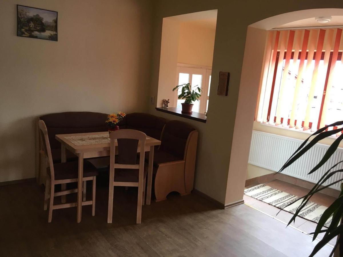 דירות Joseni Bicsak Apartman מראה חיצוני תמונה